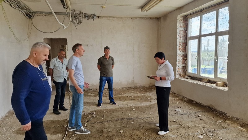 Выездная планерка на объектах образования.